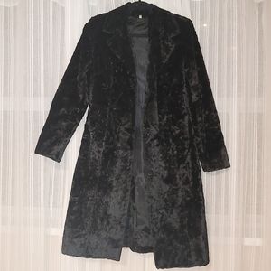 Crushed velvet black coat